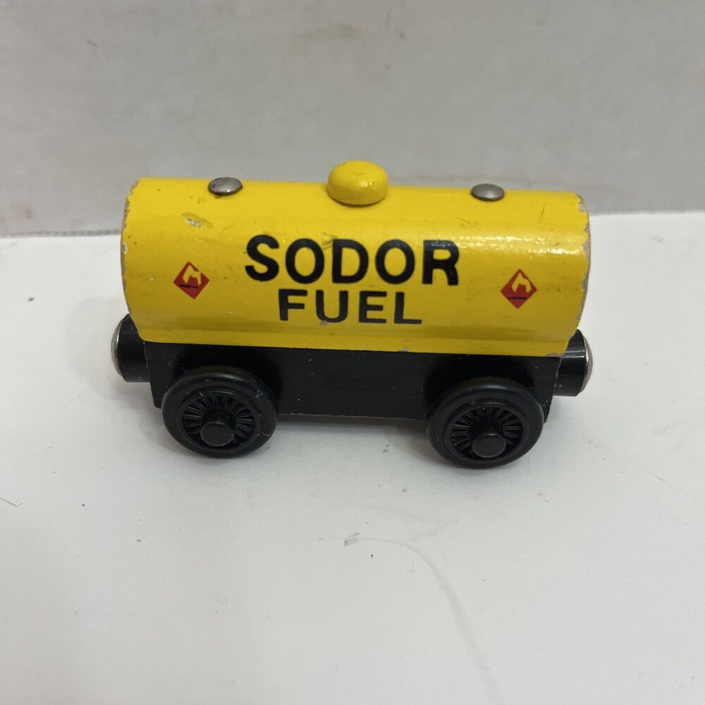 Thomas the Train Sodor Fuel Tanker Wooden Railway Yellow Tender Friends VTG 2000